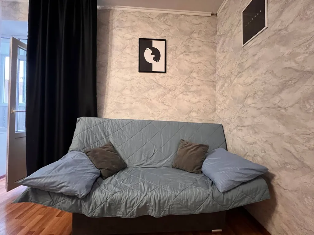 Квартира Уютная светлая студия, центр, ТЦ Вояж — Тюмень