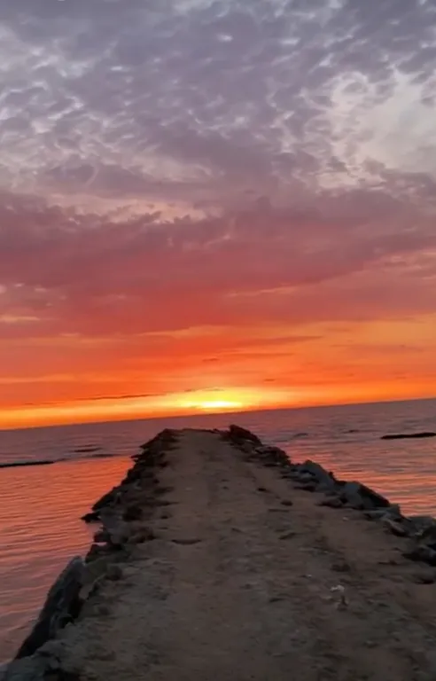 Первый этаж на берегу Каспия со своим двором