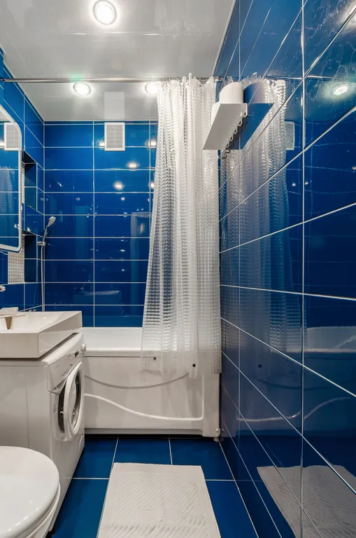 5 минут на машине / 25 пешком до кремля и центра города