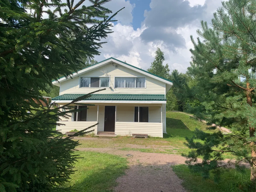 Коттедж Дом в Карелии у реки с сауной на 7 человек — аренда посуточно в Хелюля