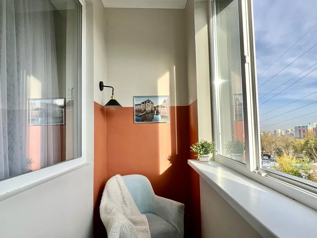 Просторный двухкомнатный апартамент Терракота