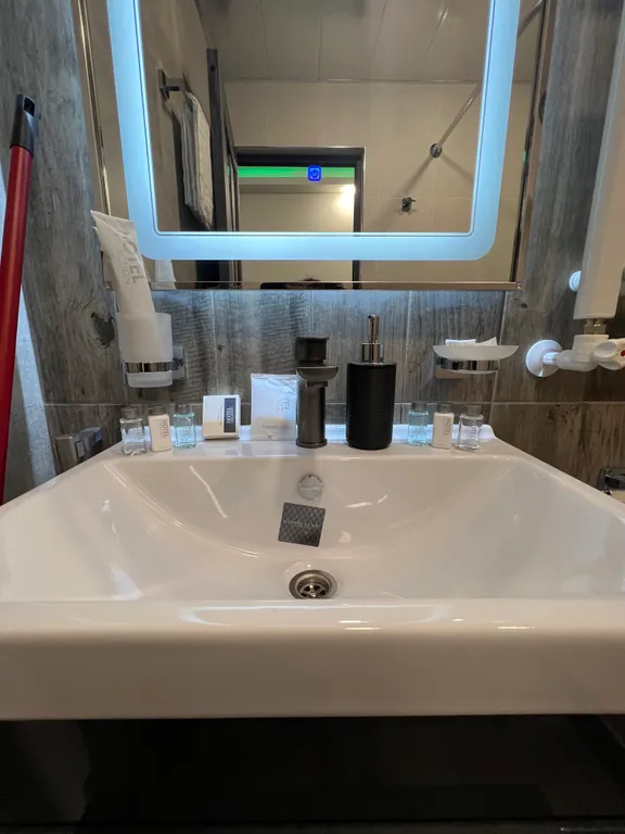 Romantic atmosphere Self Check In