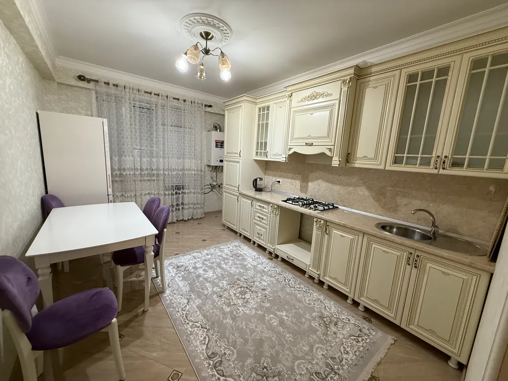 Уютная двухкомнатная квартира в центре города