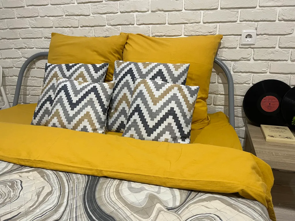 Квартира Апартаменты со свежим ремонтом и отдельным входом Neoclassic — Ярославль