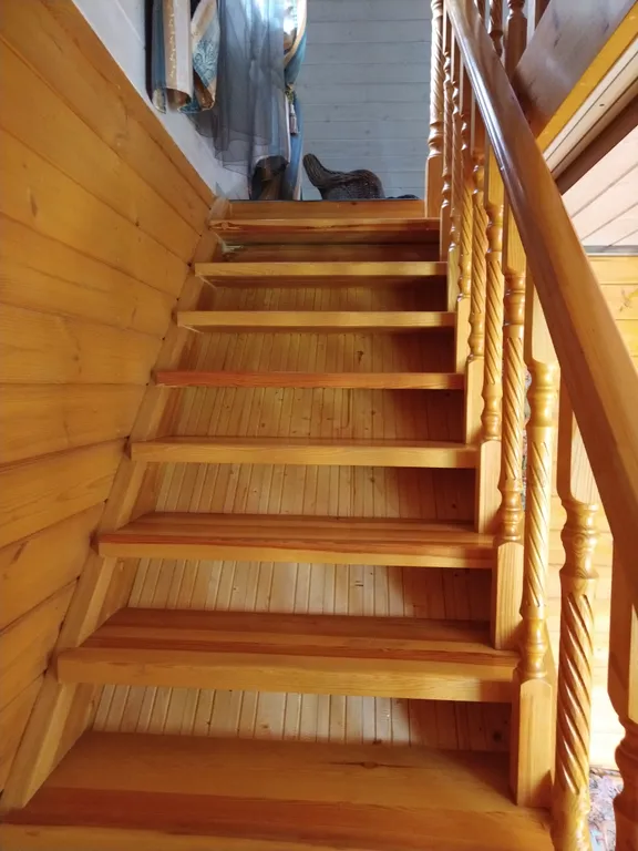 Коттедж Уникальный коттедж с бильярдом на берегу озера — Беличье