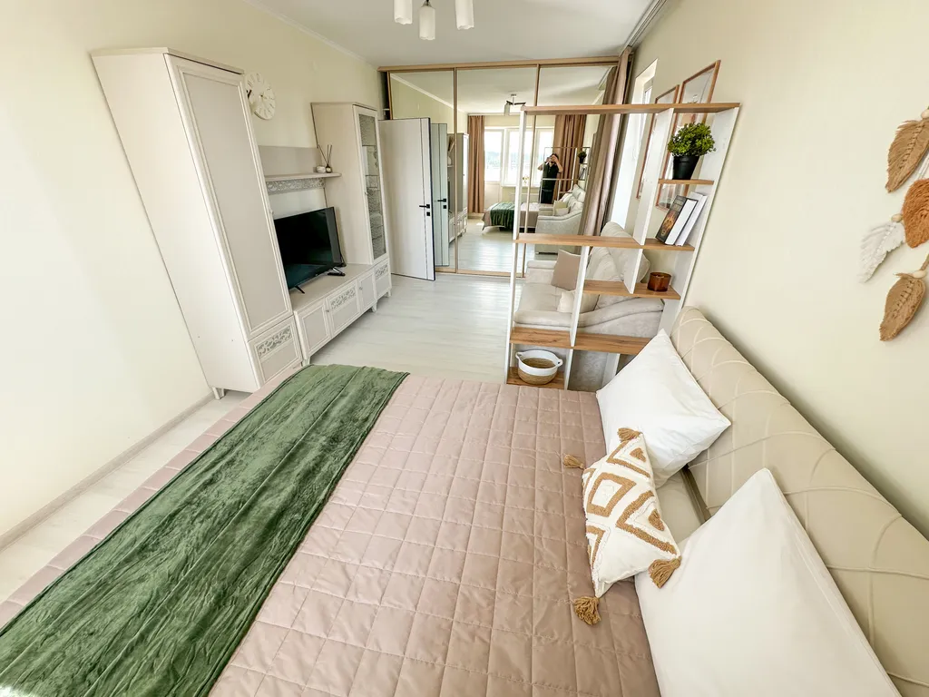 Светлая квартира в ЖК Армас с шикарным видом на город