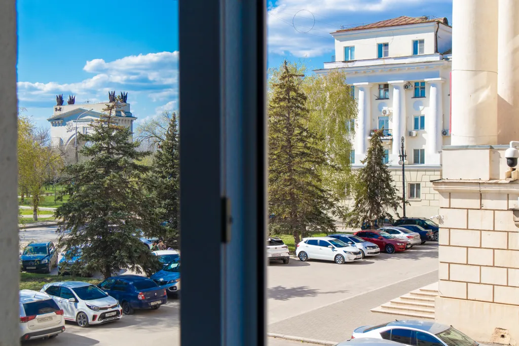 Атмосферные апартаменты на набережной в доме с колоннами Ловец Снов 1