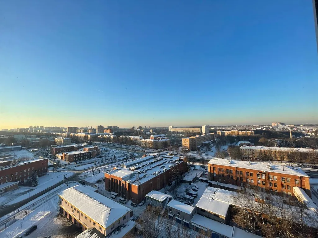 Апартаменты комфорт в центре с дополнительным диваном рядом с ОКБ