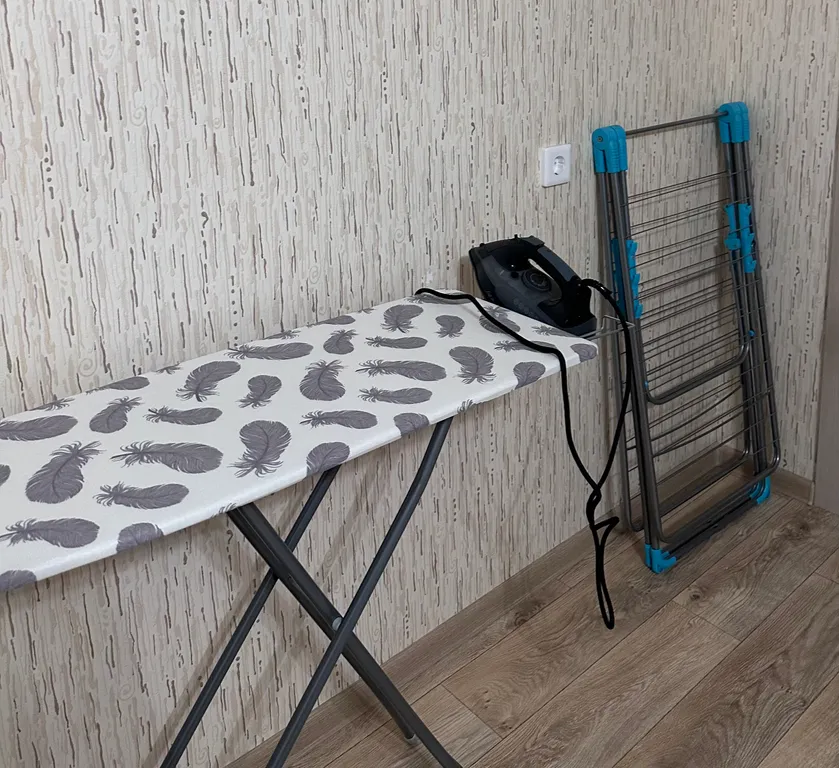 Квартира Уютная теплая 2-комнатная квартира — Красноярск