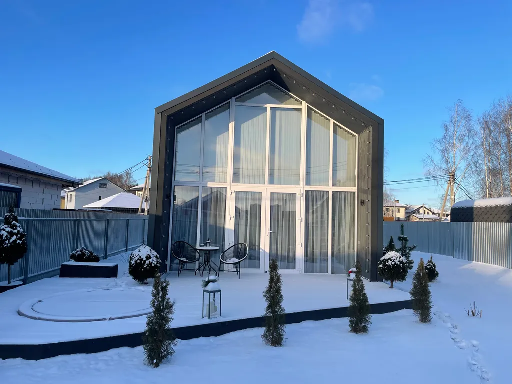 Дом в стиле БарнХаус с тёплым бассейном