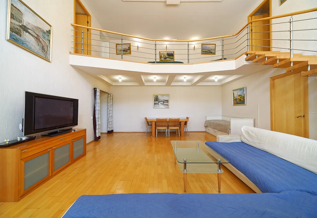 Квартира Двухэтажные апартаменты лофт Европа — Санкт-Петербург