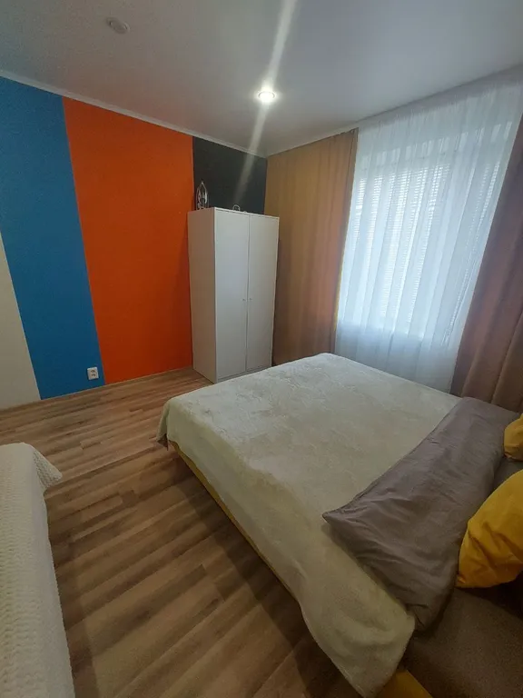 2 х комнатная квартира в удобном районе города