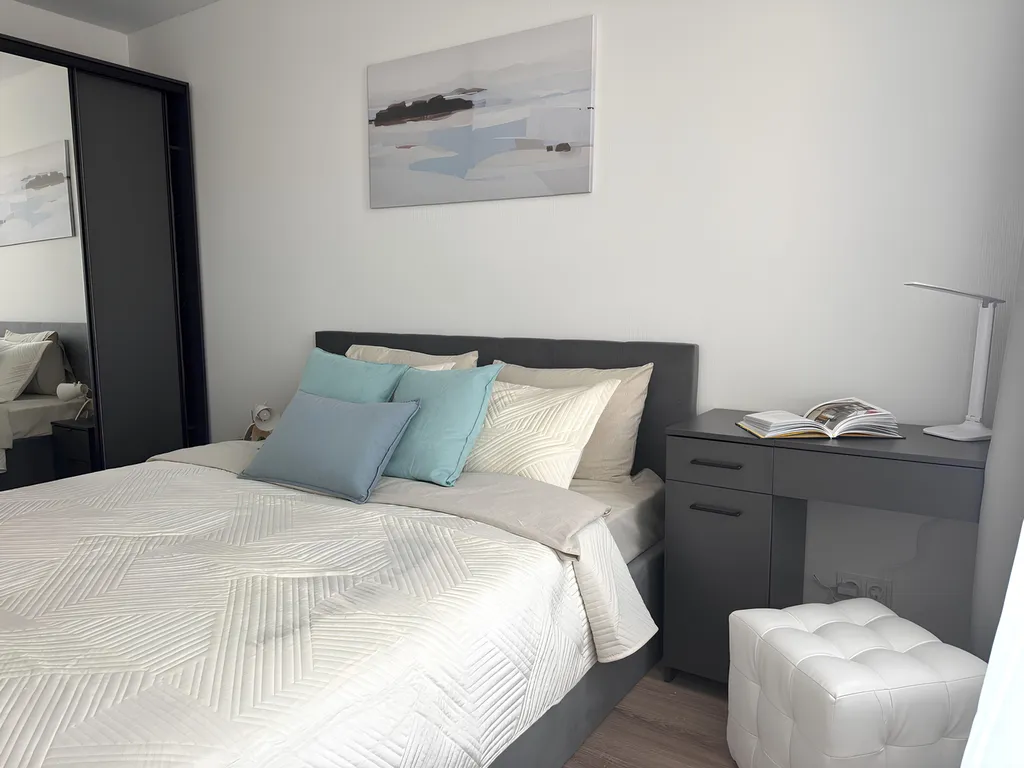 Дизайнерская двухкомнатная квартира в ЖК Горки Парк