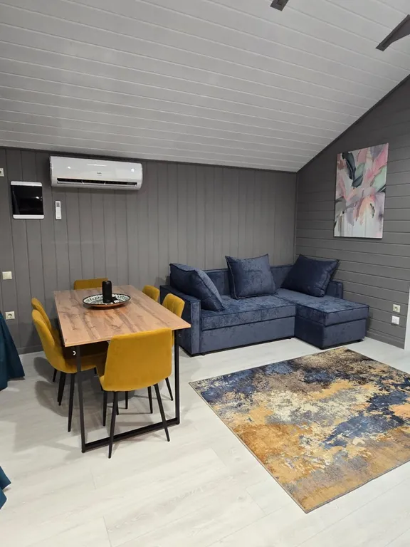 Уютный домик у моря