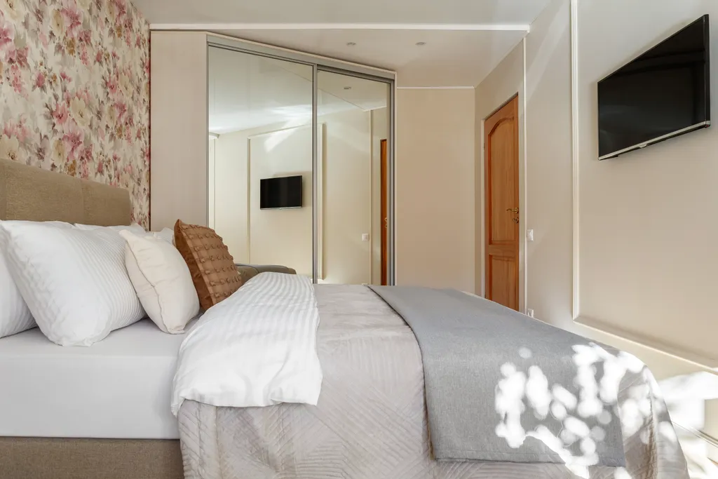 Квартира 3-комнатная квартира в историческом районe Амалиенау c балконом — Калининград