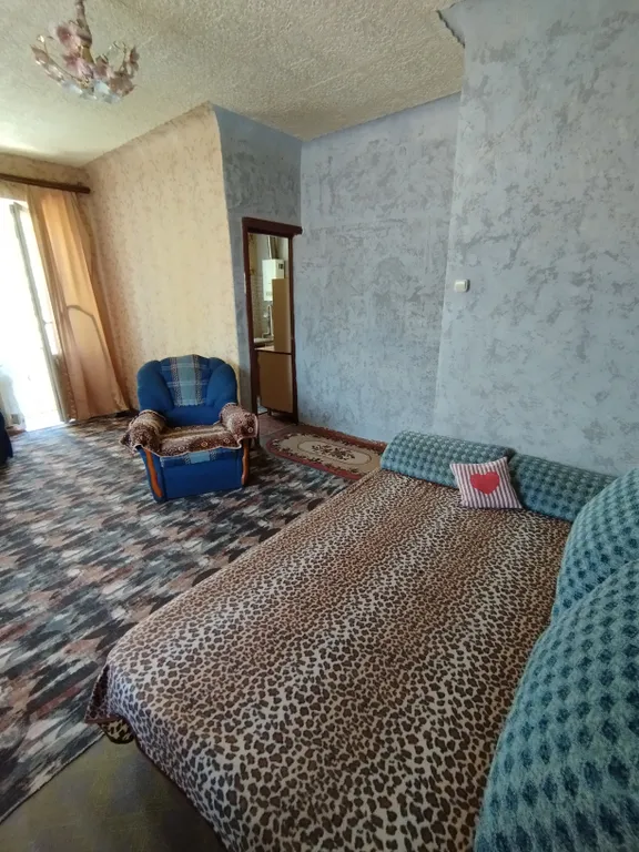 Квартира в спальном районе в 10 минутах от центра — аренда посуточно в Вольск