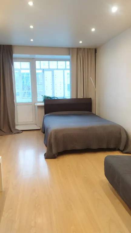 Студия возле Театра оперы и балета