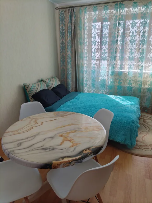 2-комнатная квартира только после ремонта в 20 мин. Пешком от метро