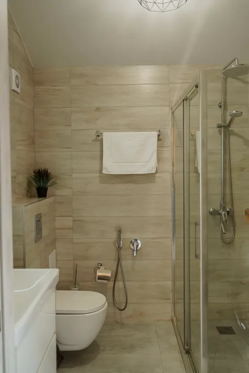 Еловый лис - гостевые дома