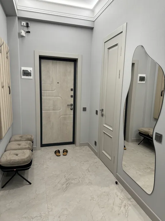 Новая квартира с дизайнерским ремонтом в центре города