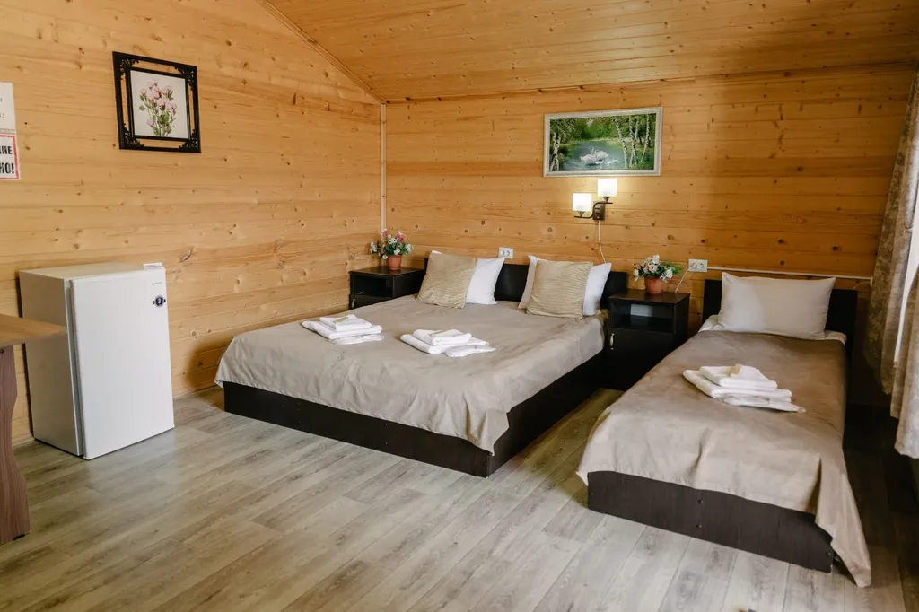 Домик с уютной террасой с красивым видом на горы