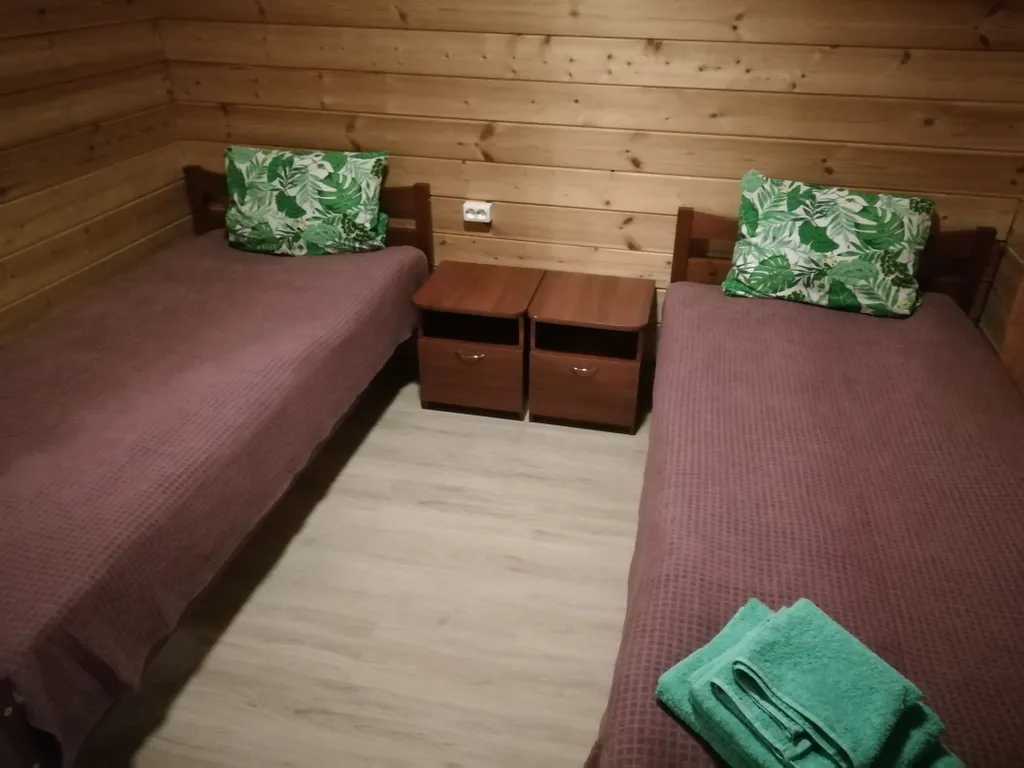 Дом в Заонежье с видом на озеро