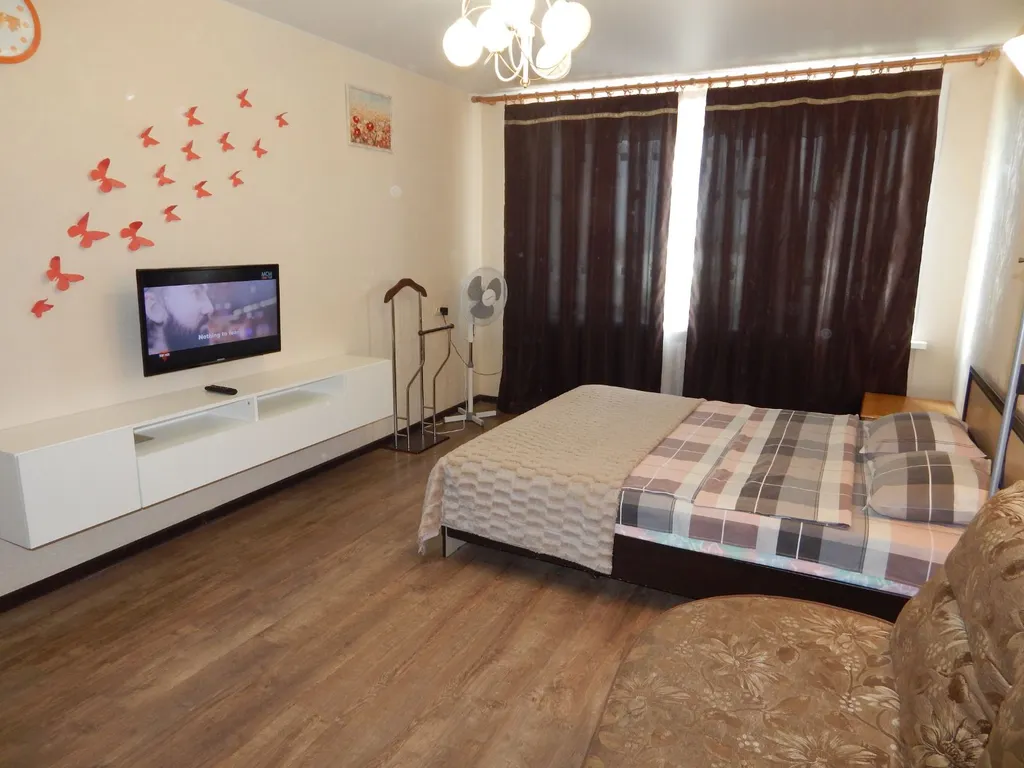 Большая 1-комнатная квартира в центре на Московском проспекте