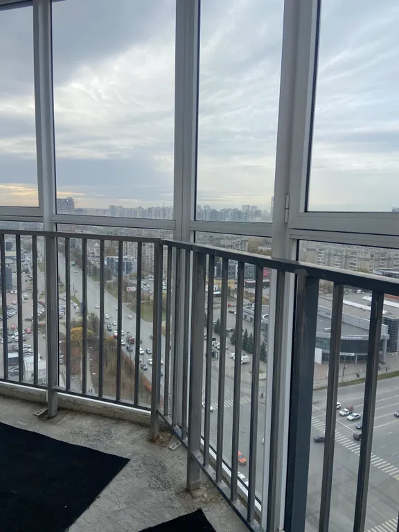 Уютная студия с панорамным видом на город