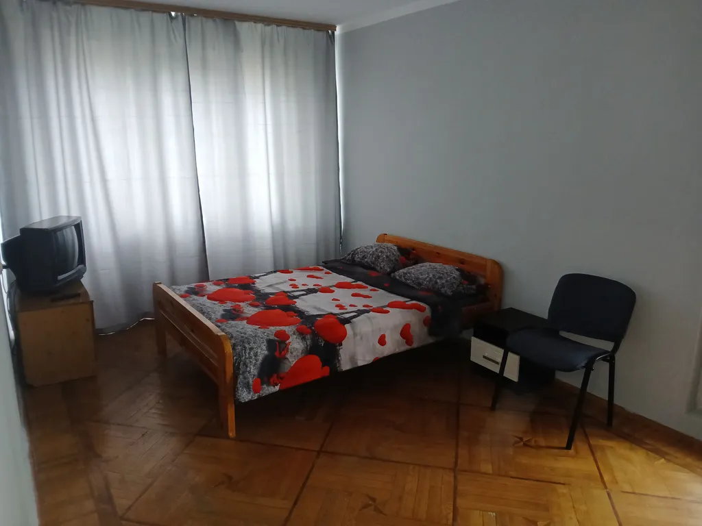 Просторная трёшка для больших кампаний