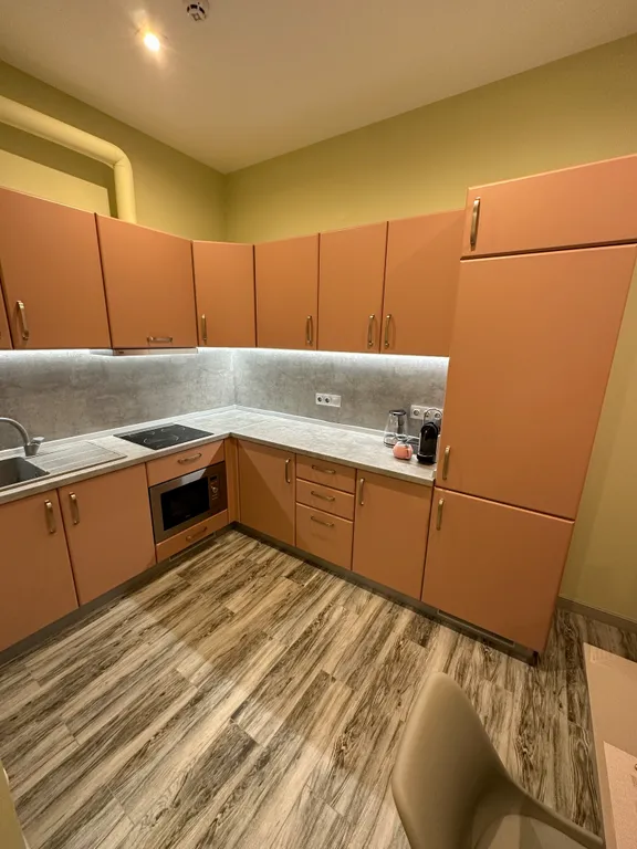 Двухкомнатный Апартамент класса ДеЛюкс с отдельной спальней и кухней