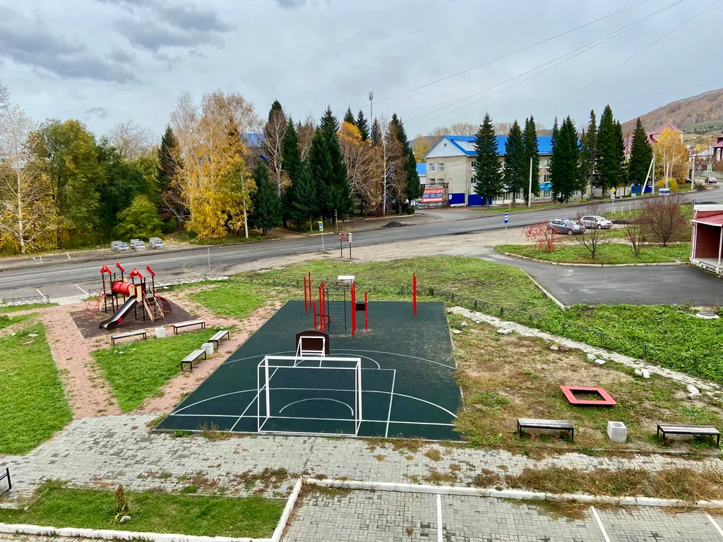 В новом доме просторная студия, до центра 5 минут