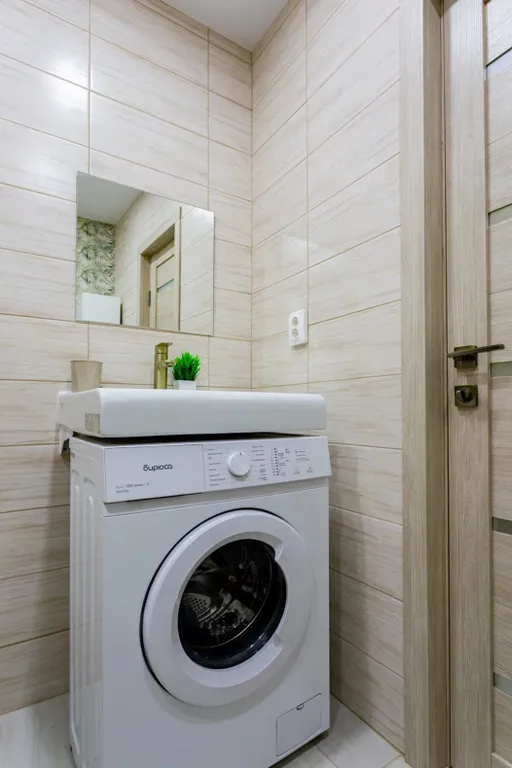 Яркая студия для троих в ЖК Летний