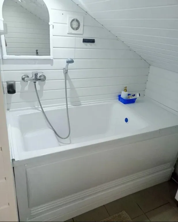 Уютные семейные апартаменты со своей террасой на большую семью