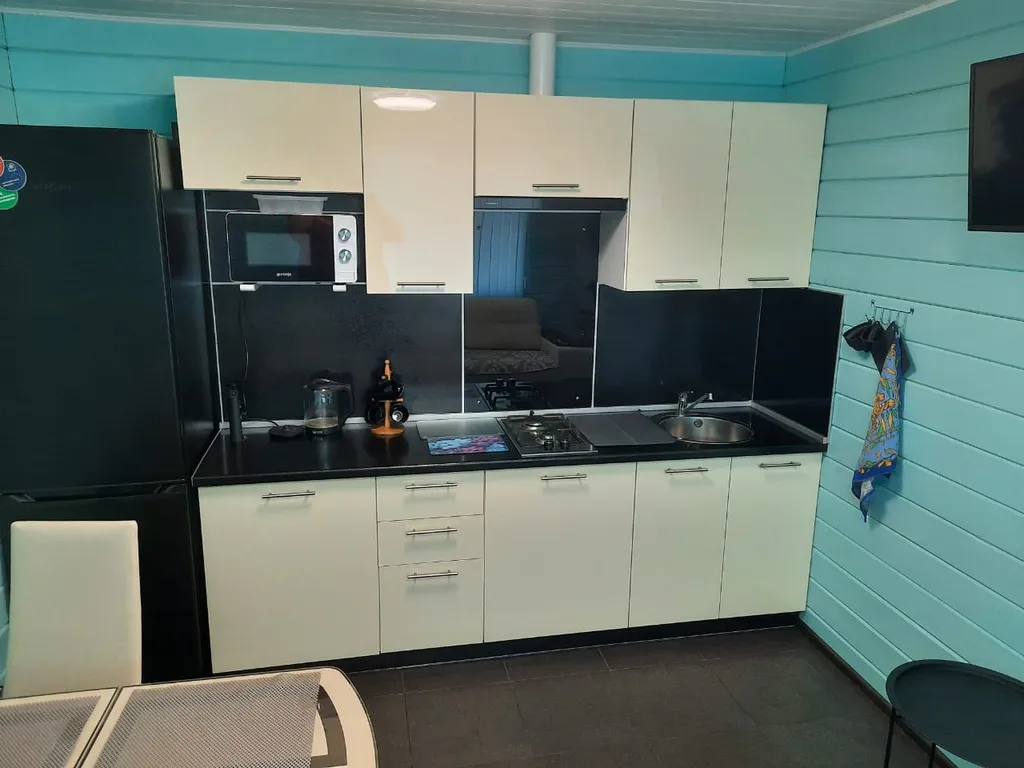 Дом на озере Вуокса с баней и беседкой