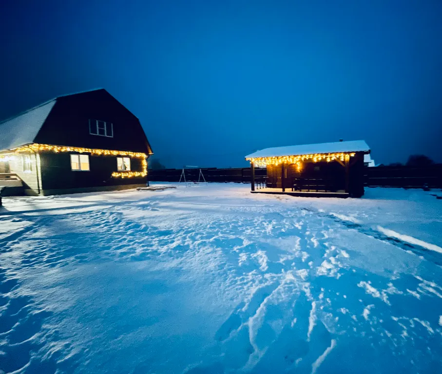 Коттедж Уютный деревянный дом в тихой деревне — аренда посуточно в Тучково