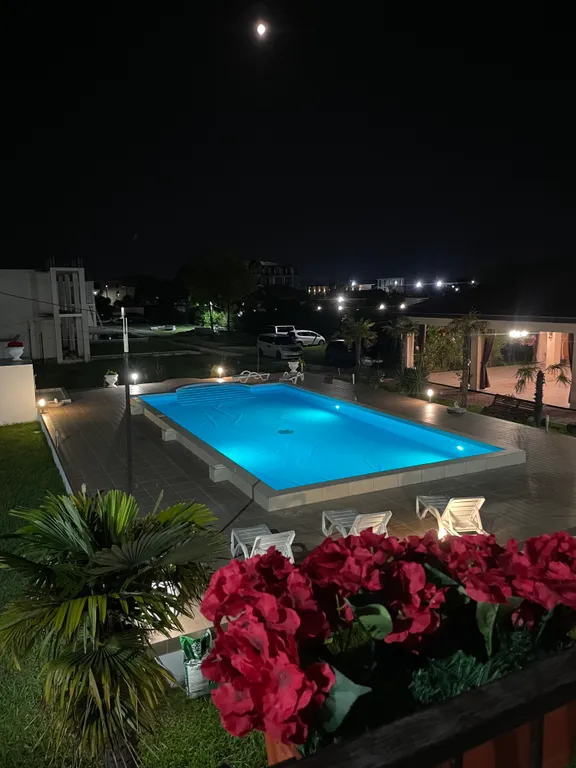 Квартира Двухместный номер с двумя раздельными кроватями и включенным завтраком — аренда посуточно в Алахадзы