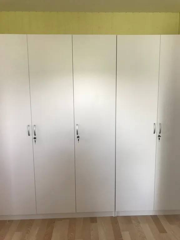 Половина дома с отдельным входом, с садом на берегу Чёрного моря