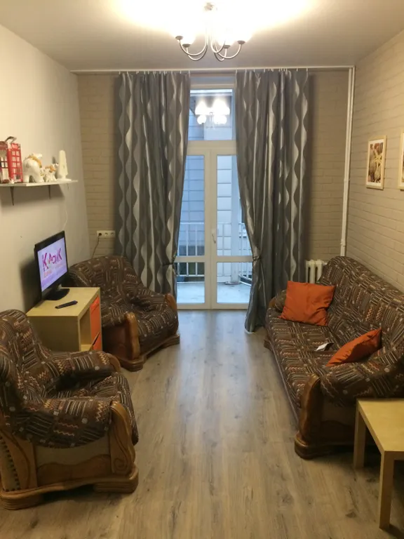 Комфортная Квартира в центре у БЦ Высоцкий