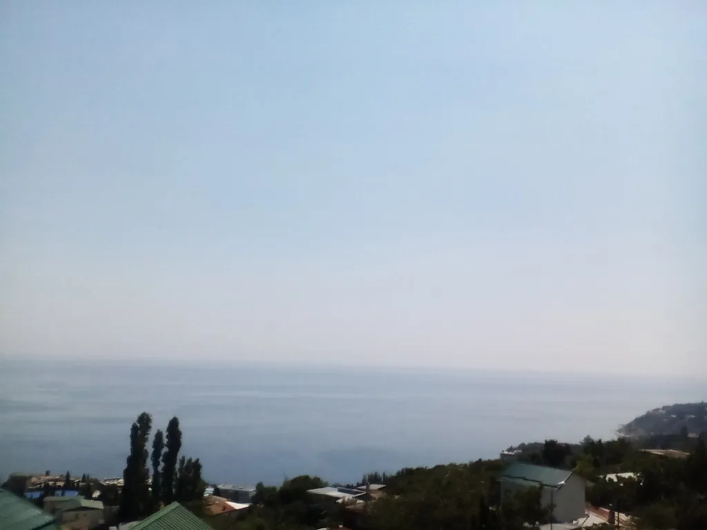 Видовая студия с террасой вид на море и горы