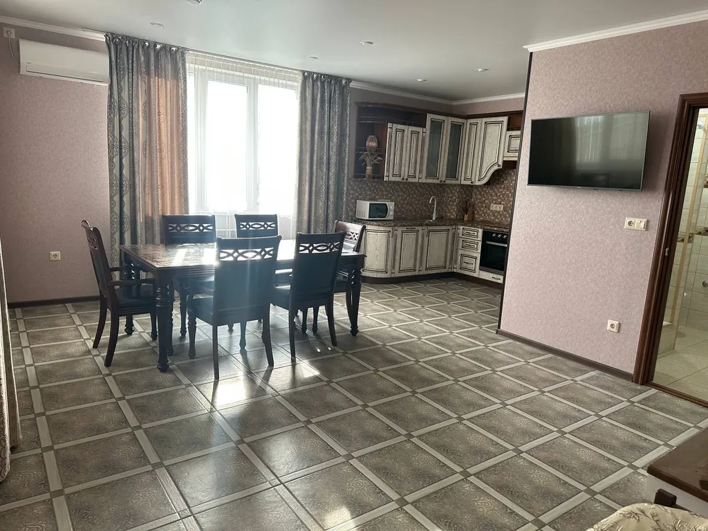 Коттедж Коттедж Уютный таунхаус в пешей доступности к морю — Анапа