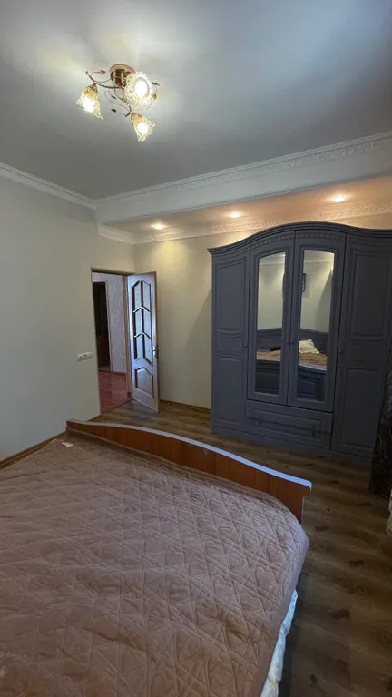 Коттедж Дом в лесу с баней и бассейном — Веселое