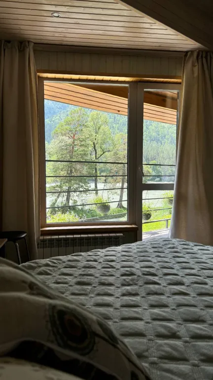 Квартира Современная студия на берегу реки — аренда посуточно в Усть-Муны