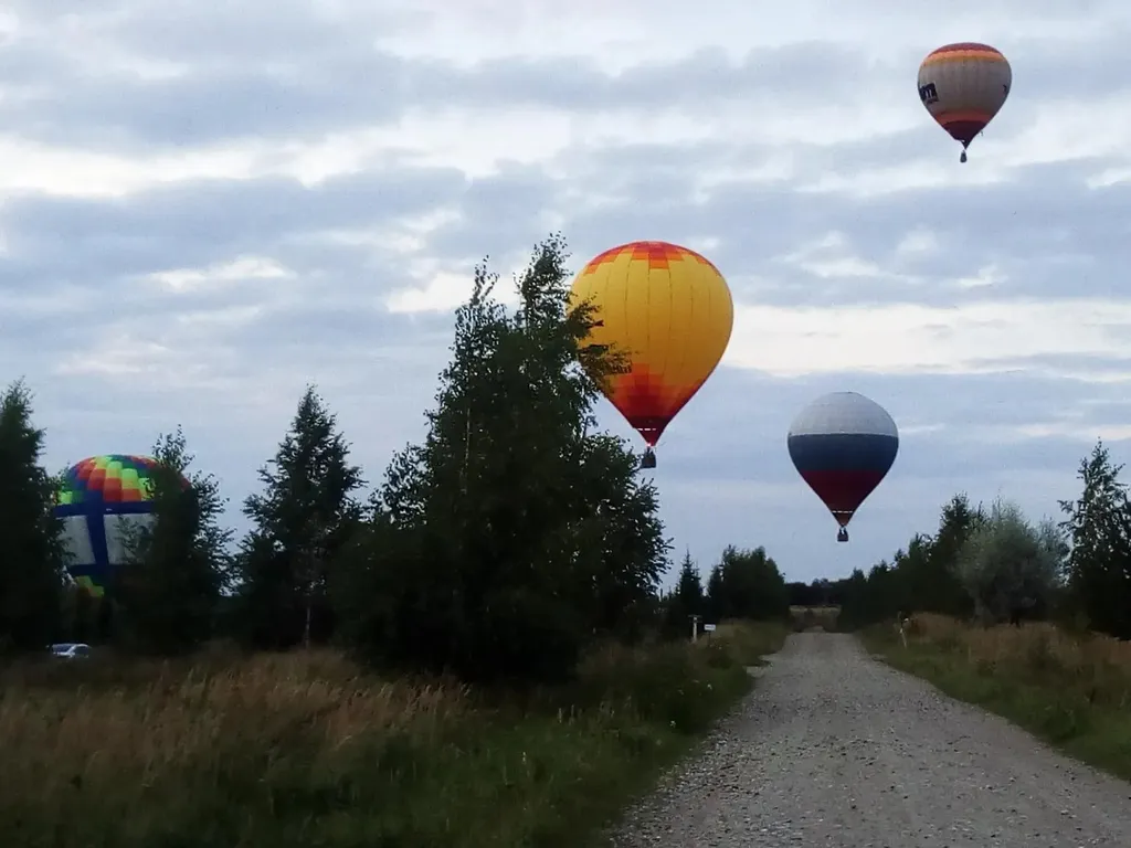Часть дома рядом с озером