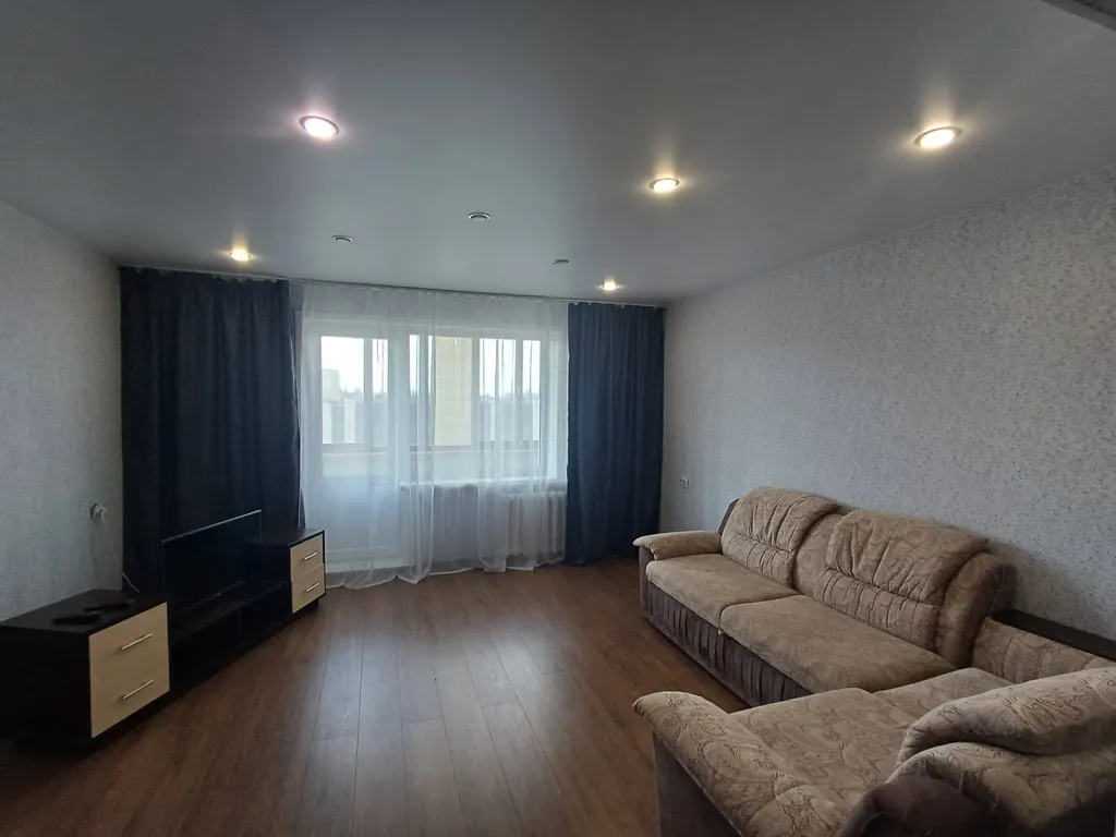 Уютная, светлая трёхкомнатная квартира в центре города