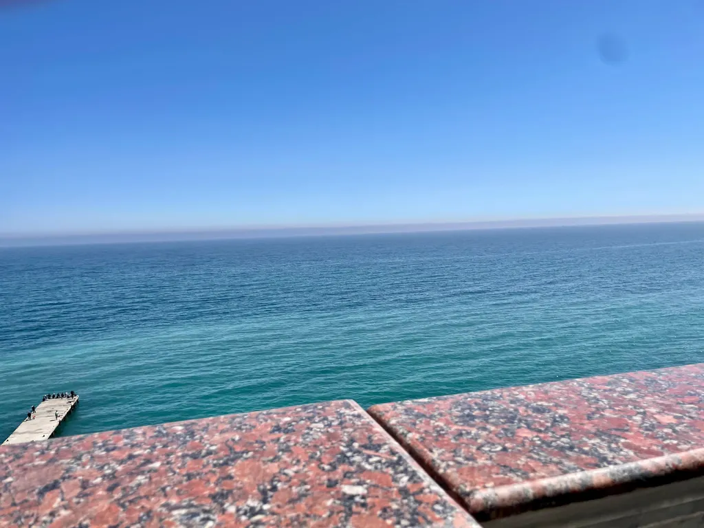 Апартамент на первой линии в Профессорском уголке