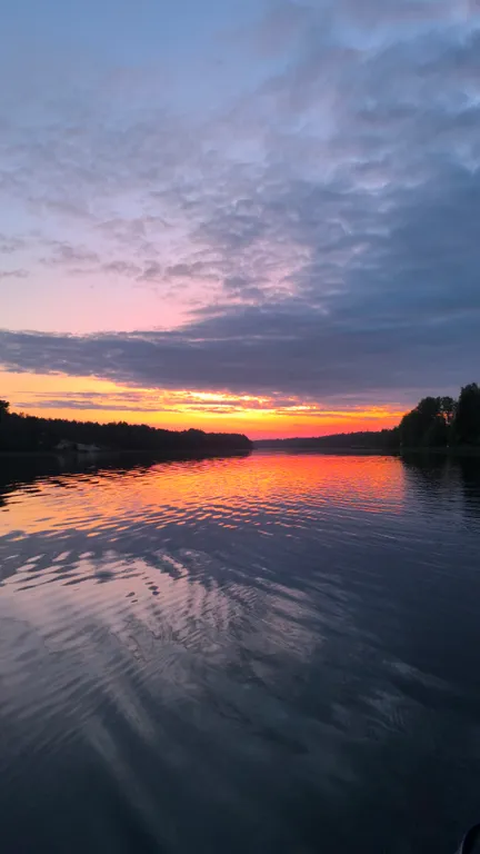Коттедж Незабываемый отдых в доме с видом на реку и лес — Нурмойла