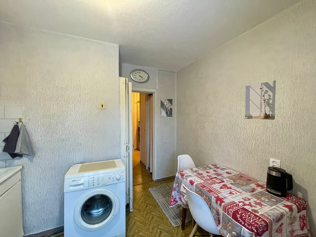 Квартира рядом с пляжем,у кинотеатра "Современник"