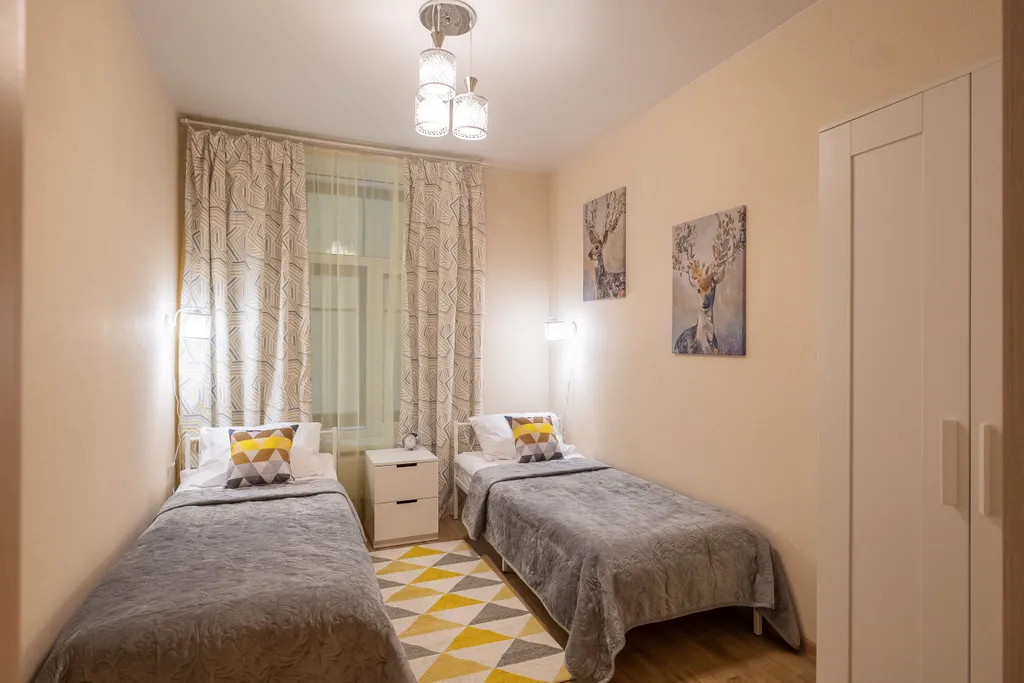 Дизайнерская квартира у метро