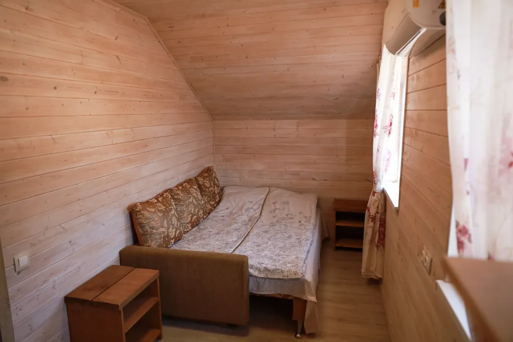 Коттедж Уютный современный коттедж с панорамным видом на горы — Соколиное