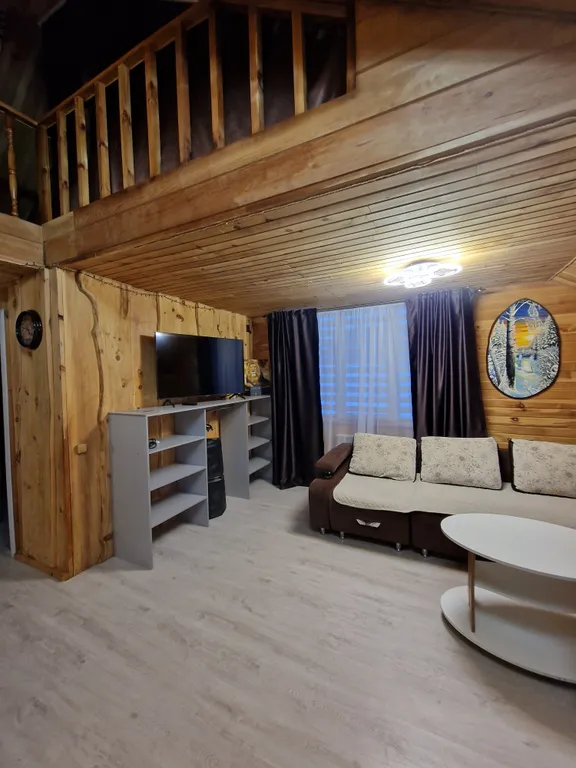 Уютный коттедж с видом на гору